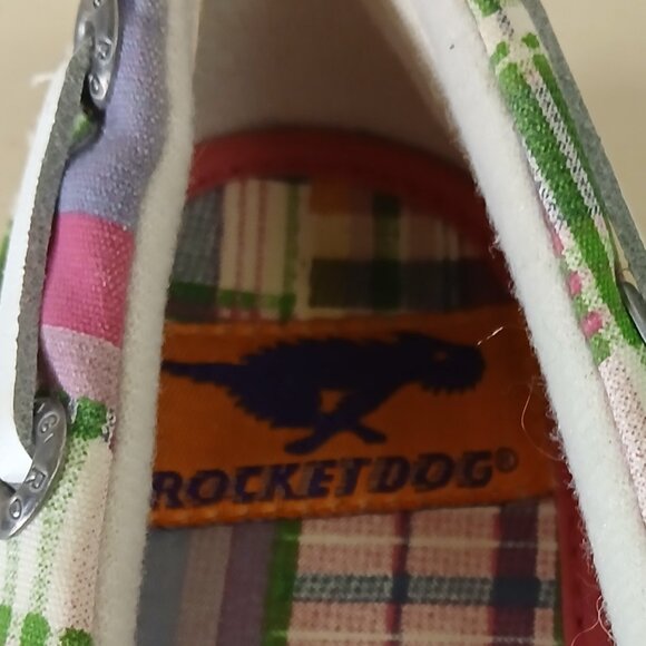 Rocket Dog slip-on plaid canvas shoes - size 5.5 - Picture 2 of 6